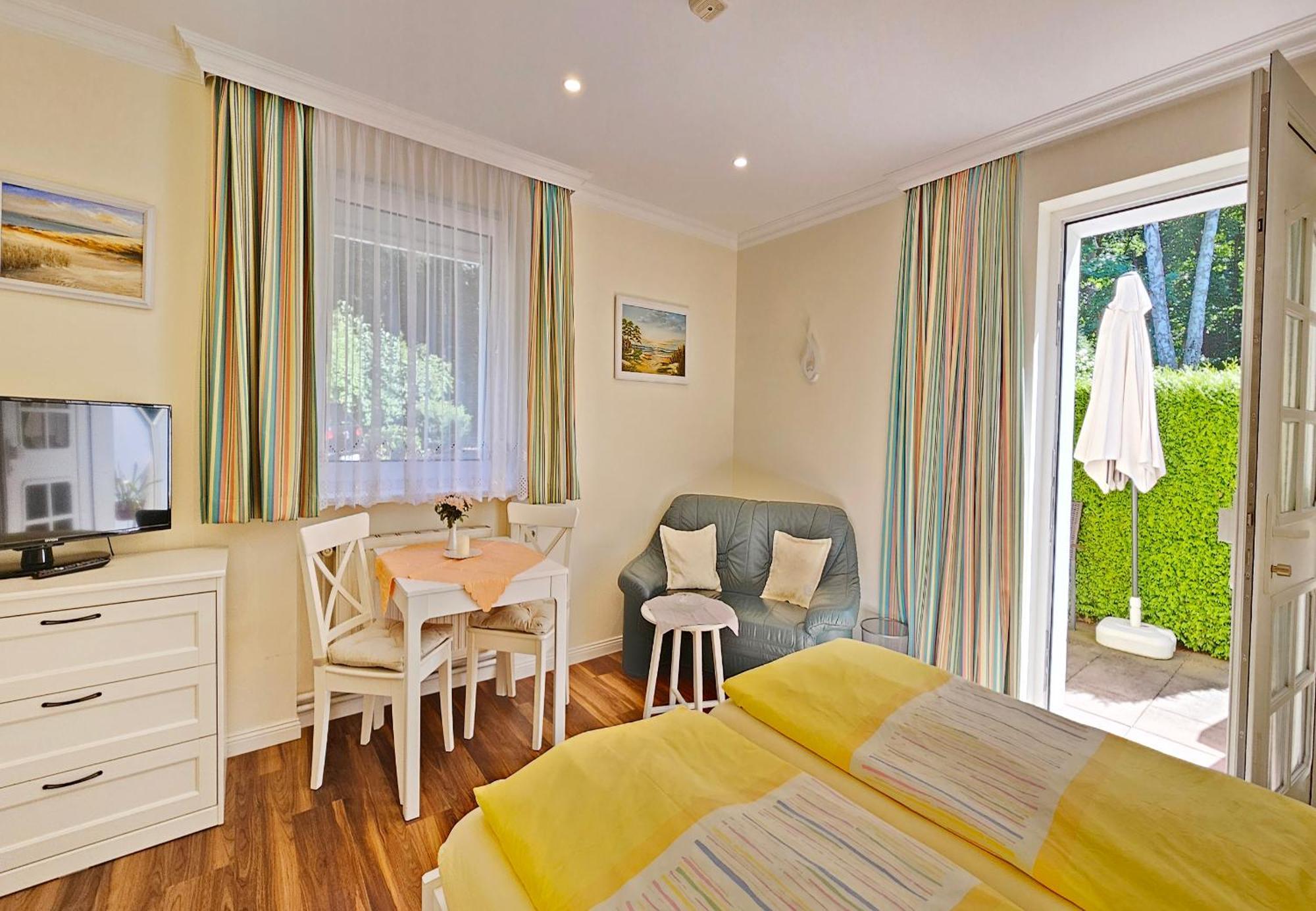 Apartamento Haus Am Wald Heringsdorf  Exterior foto